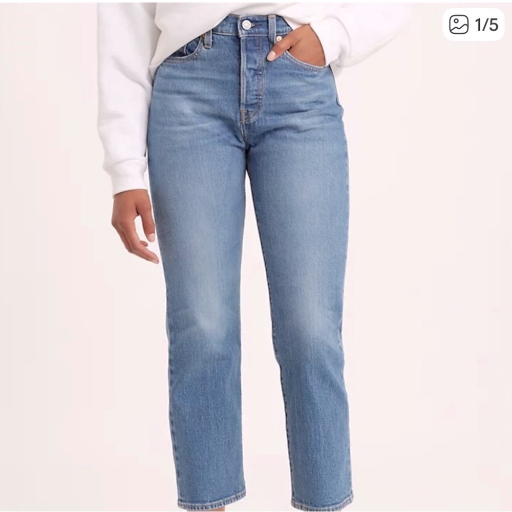 Levi's Light Blue Straight Leg Women's Jeans